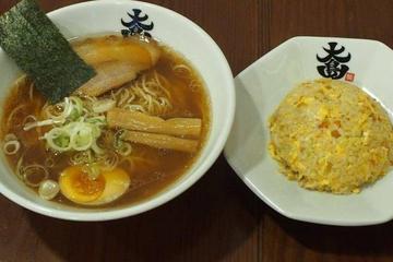 しょうゆラーメン＆半チャーハン Oshima Ramen-Soy Sause ＆ Half-size Fried Rice