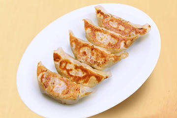 餃子5個 Gyoza Dumplings (5)