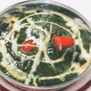 ほうれん草パニール(自家製チーズ)カレ- horenso paneer curry