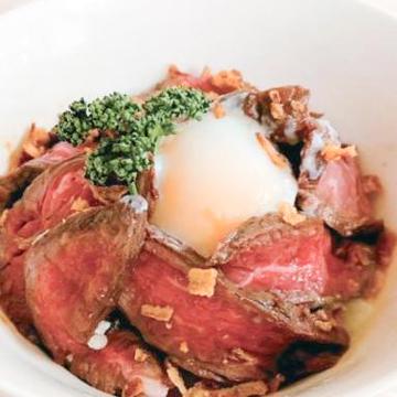 ステーキボウル油ダレ