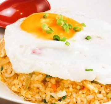 キムチチャーハン (Kimuchi Chahan)
