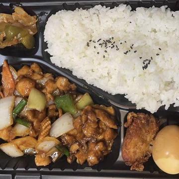鶏肉味噌炒め弁当
