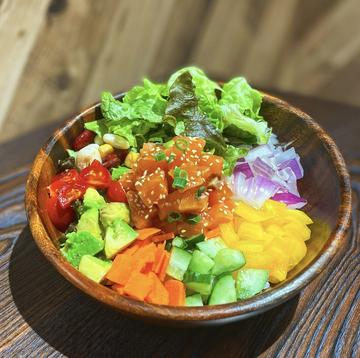 【 女性人気No.1】サーモンのPOKEBOWL