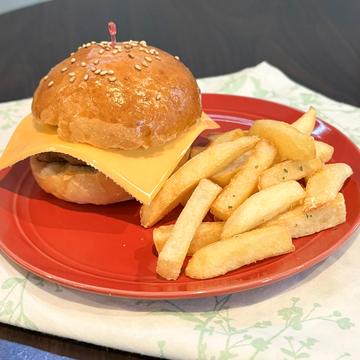 スライダーバーガー(フライドポテト付き)