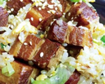 角煮炒飯 肉炒