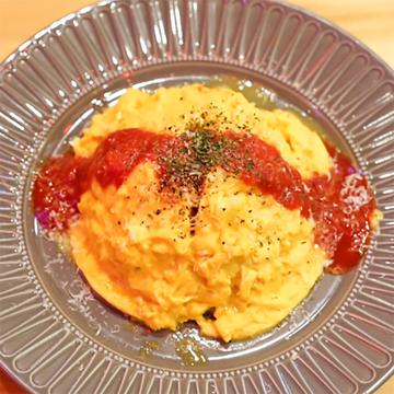 プレーンオムライス