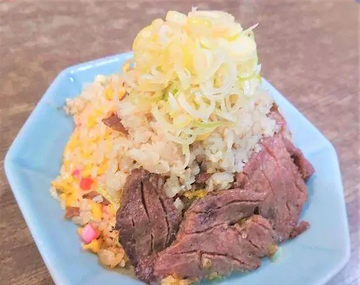 「特上牛タン」背脂炒飯(宮城県直送)