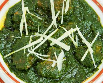 サグゴシュト Saag Gosht