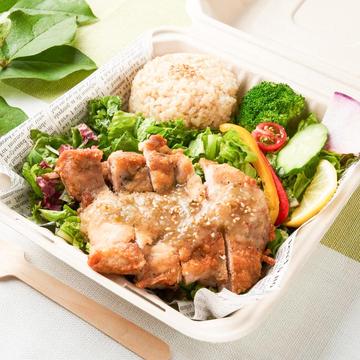 やみつきネギ塩タレ 熟成皮なし鶏もも肉ステーキ200g Grilled Chicken Green onion salt sauce