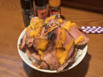 明太マヨ豚角切り丼(300g)