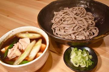 かしわせいろそば(太麺)大盛