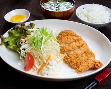 チキンカツ定食 Chicken Cutlet Set Meal