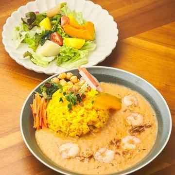 海老のマッサマンカレー サラダセット