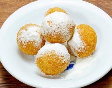 チーズボール(3個) Cheese Balls (3 Pieces)