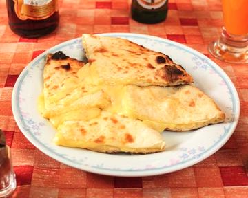 チーズクルチャ Cheese Kulcha