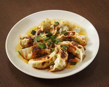 担々マーラー餃子 Dandan Mala Dumplings