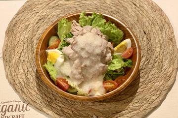 【絶品】豚しゃぶ出汁とろろサラダ【Exquisite】Pork shabu-shabu soup stock tororo salad