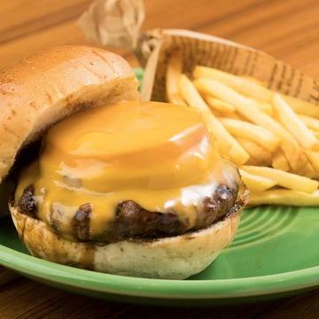 ビーフ100% HIBACHI グリルチーズバーガー 100% Beef HIBACHI Grilled Cheeseburger