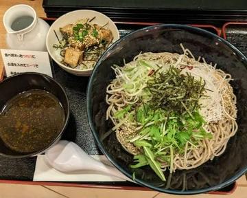 辣蕎麦(冷)とミニ丼セット