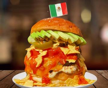 【スタッフ人気No.1！！】メキシカンバーガー MexicanBurger