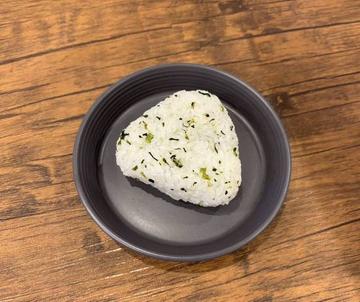 菜めしおにぎり1個