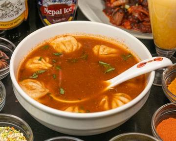 スープモモ Soup Momo