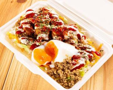 NY屋台◎タコスミートのチキンオーバーライス