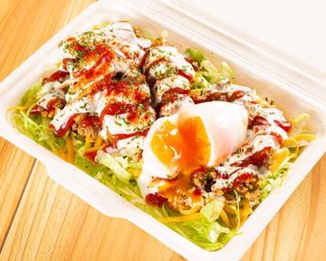 ＼肉2倍/NY屋台◎タコスミートのチキンオーバーサラダ