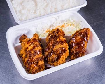 チキンカツ弁当 Chicken Cutlet Bento Box