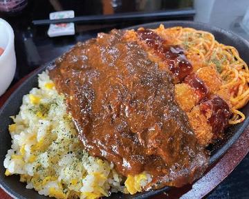 【デカ盛り】 デカ盛りトルコライス約1.6kg スパゲティ800g カツ300g ピラフ500g Extra Extra turkish rice