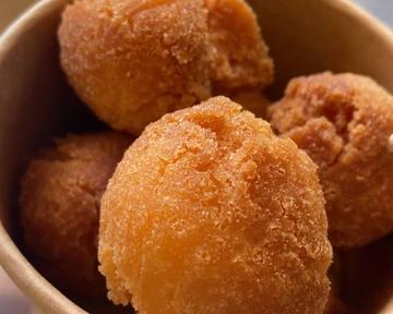 揚げたて サーターアンダギー5個入り(プレーン)  Okinawa Donut