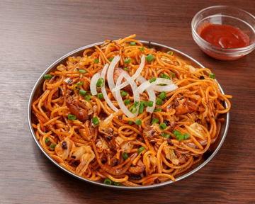 CHOWMEIN チャウミン