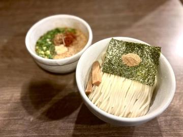 辛い醤油つけ麺