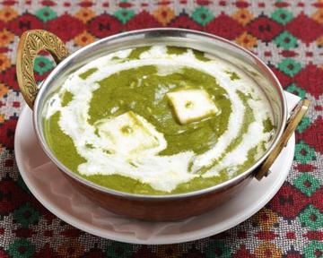 ほうれん草チーズカレー Saag Paneer Curry