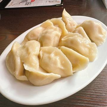 豚とセロリの餃子(猪肉芹菜子)