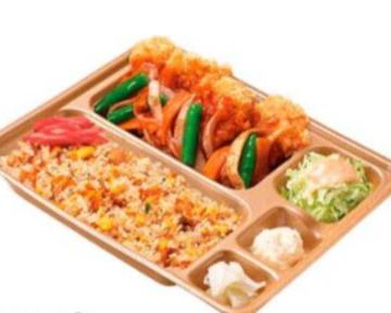 チャーハン入り鶏の甘酢あんかけ弁当