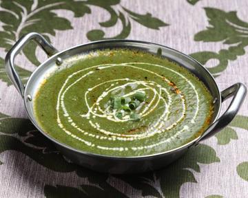 ほうれん草チキンカレー Spinach Chicken Curry