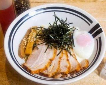 全部のせ油そば