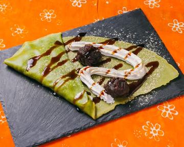 黒みつきなこあずきホイップ抹茶クレープ