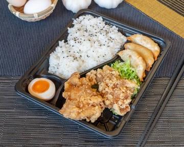 からあげ餃子弁当 Fried Chicken ＆ Gyoza Dumpling Bento Box
