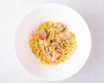 濃厚チーズのカルボナーラ