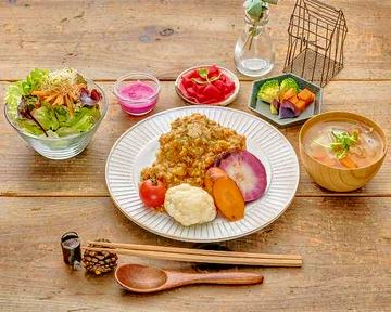澤孝玄米カレー