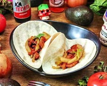 タコス Tacos