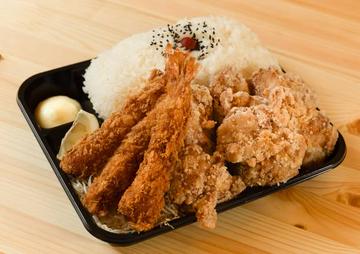 1キロからあげ＆エビフライ弁当