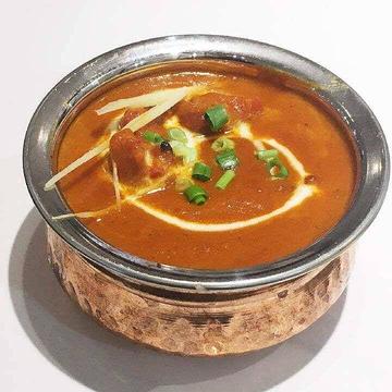 マサラスパイス仕立ての子羊肉カレー