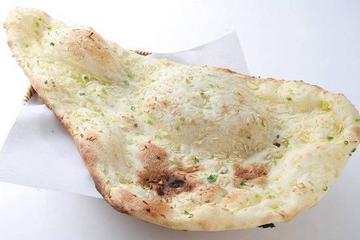 【ニンニクたっぷり】ガーリックナン Garlic Naan