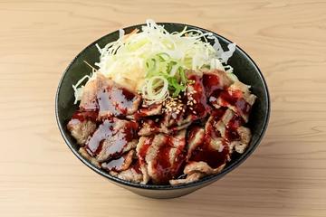 カルビ丼 肉増増