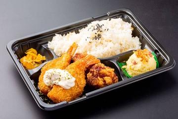 【人気No.4】開きエビフライから弁当