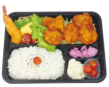 唐揚げデラックス