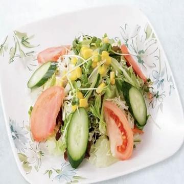 グリーンサラダ Green Salad